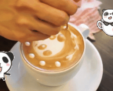 Latte Foam Art – A Panda Bear